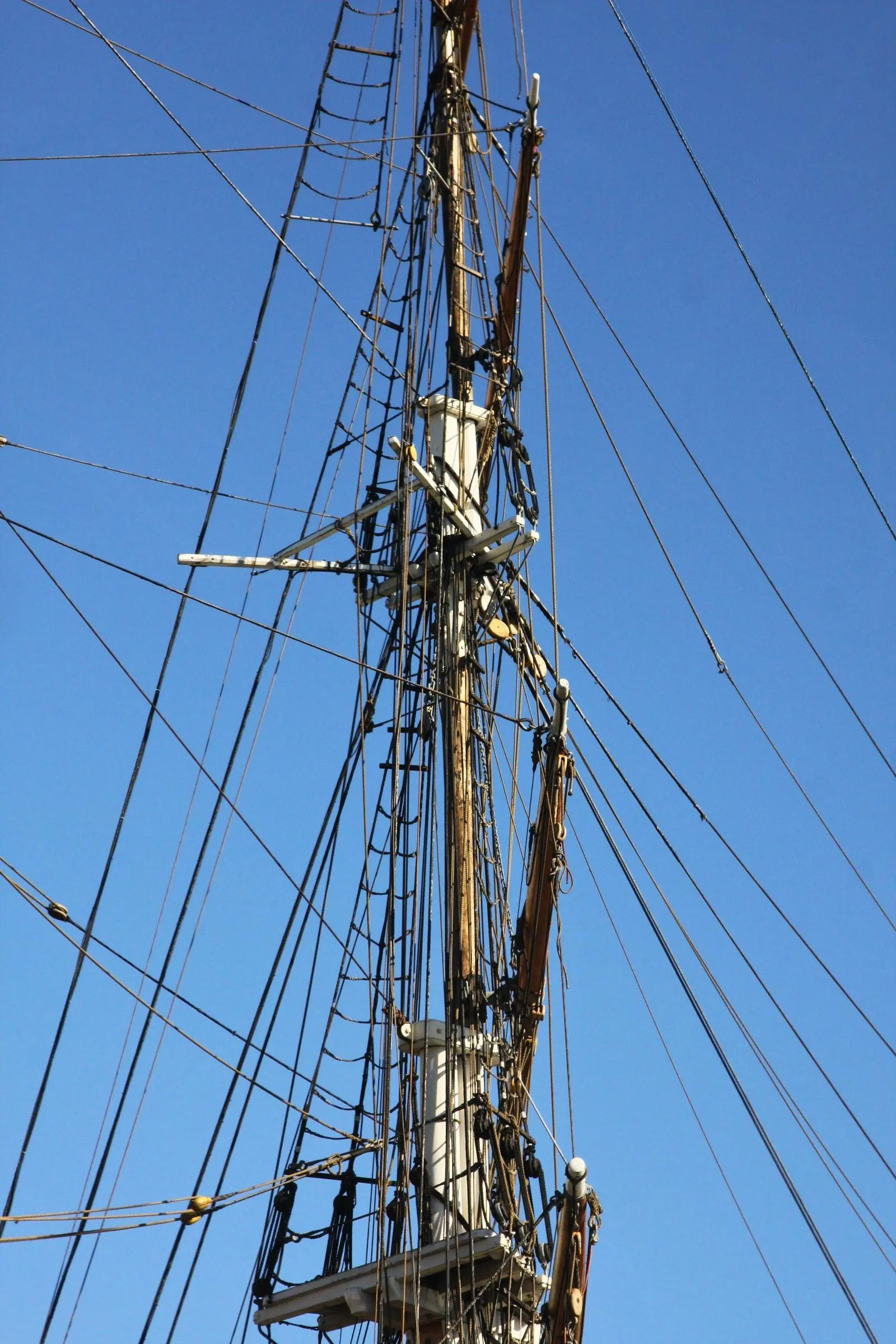 Jeanie Johnston Upper Deck Rigging
